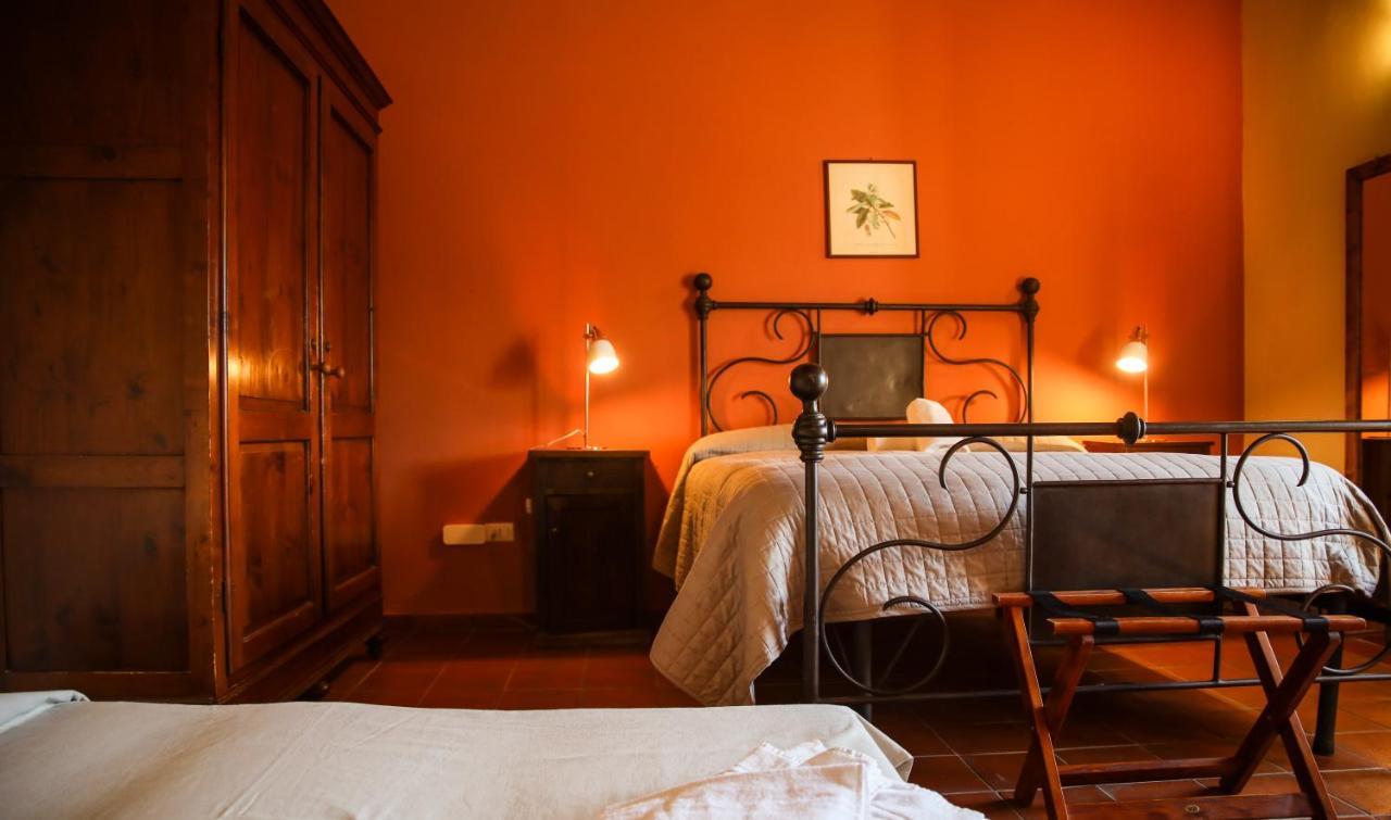 Agriturismo Podere S. Croce ซาตูร์เนีย ภายนอก รูปภาพ