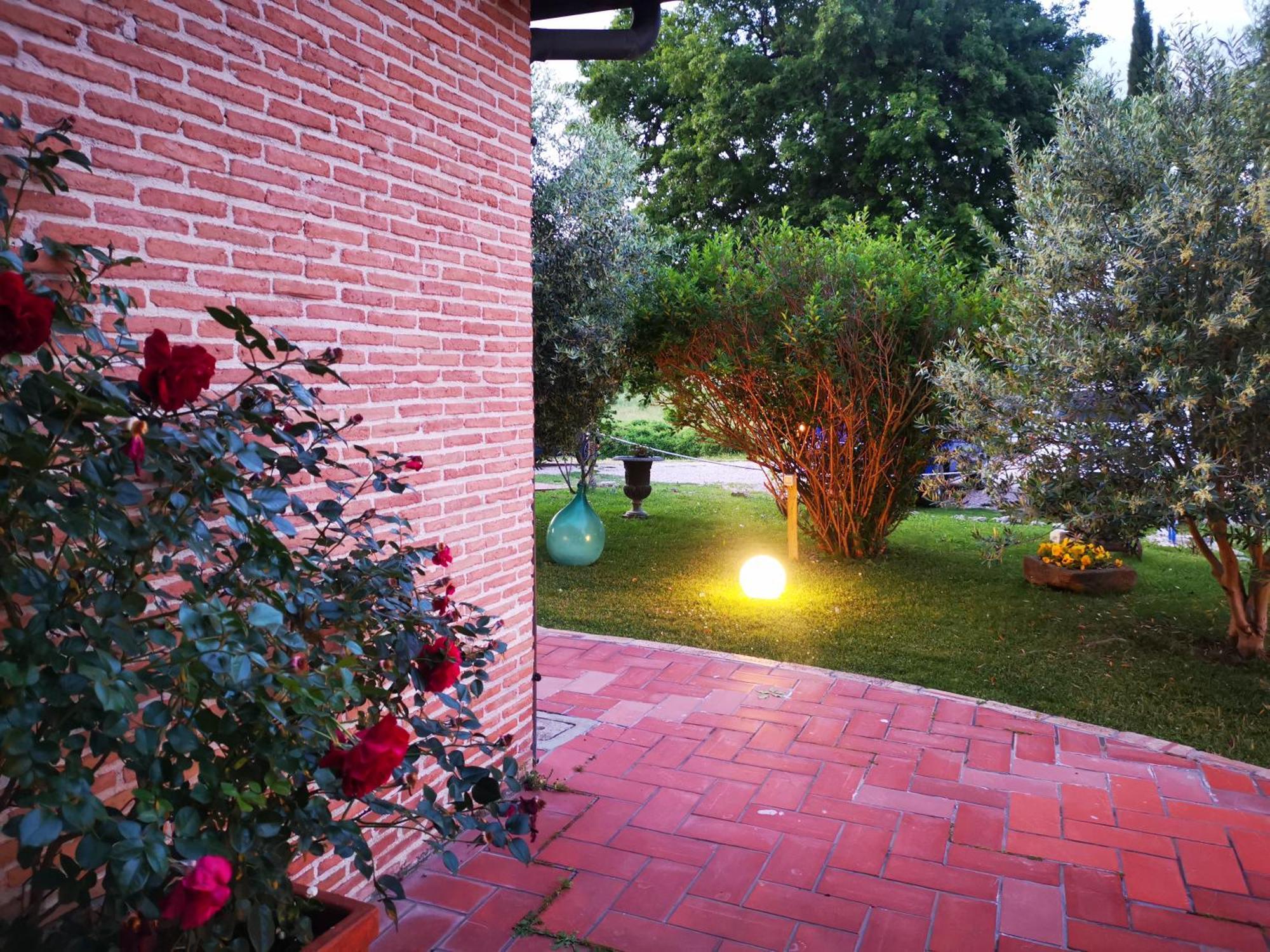 Agriturismo Podere S. Croce ซาตูร์เนีย ภายนอก รูปภาพ