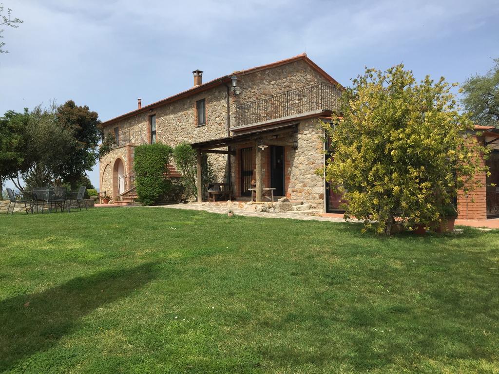 Agriturismo Podere S. Croce ซาตูร์เนีย ภายนอก รูปภาพ