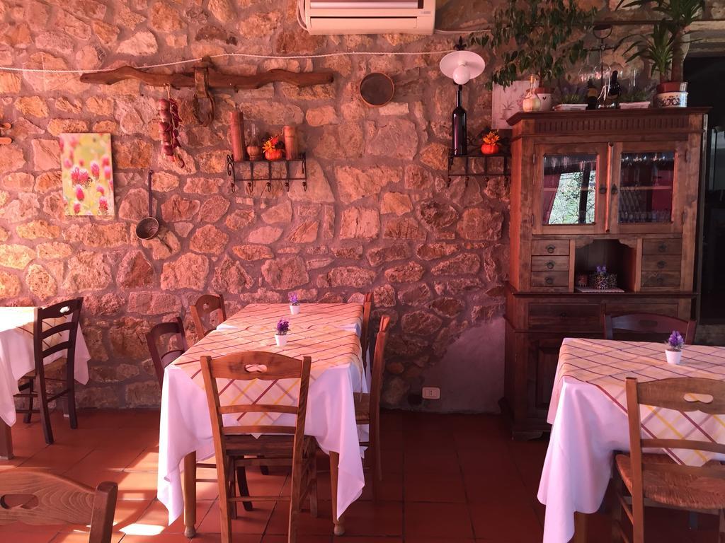 Agriturismo Podere S. Croce ซาตูร์เนีย ภายนอก รูปภาพ