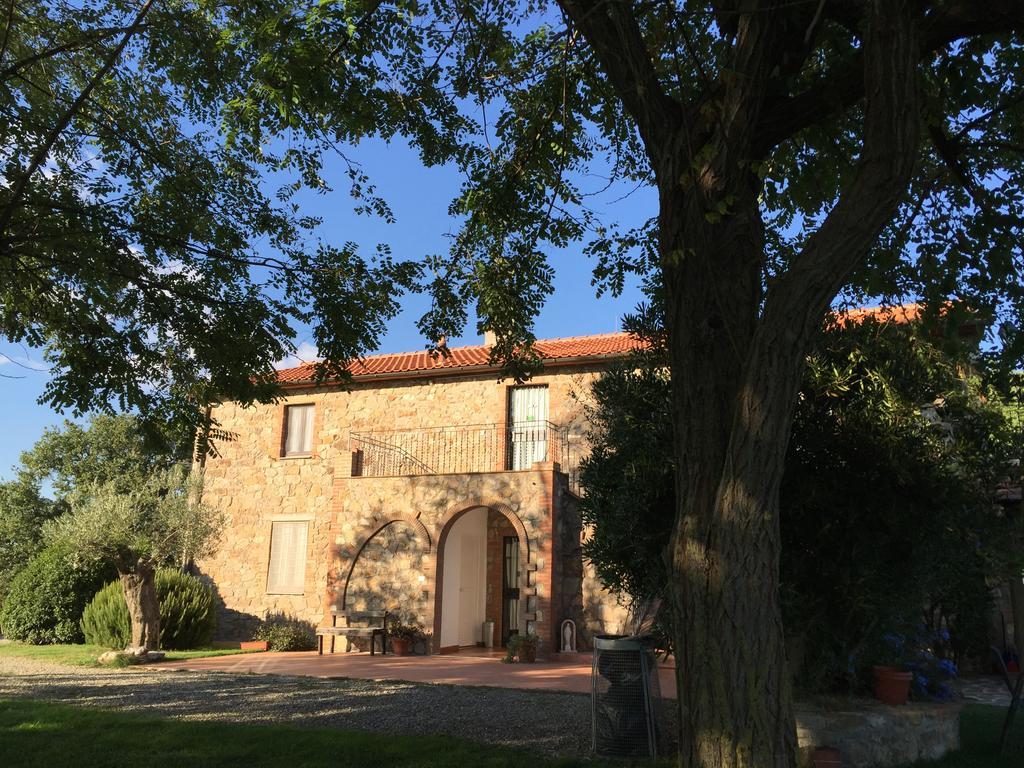 Agriturismo Podere S. Croce ซาตูร์เนีย ภายนอก รูปภาพ
