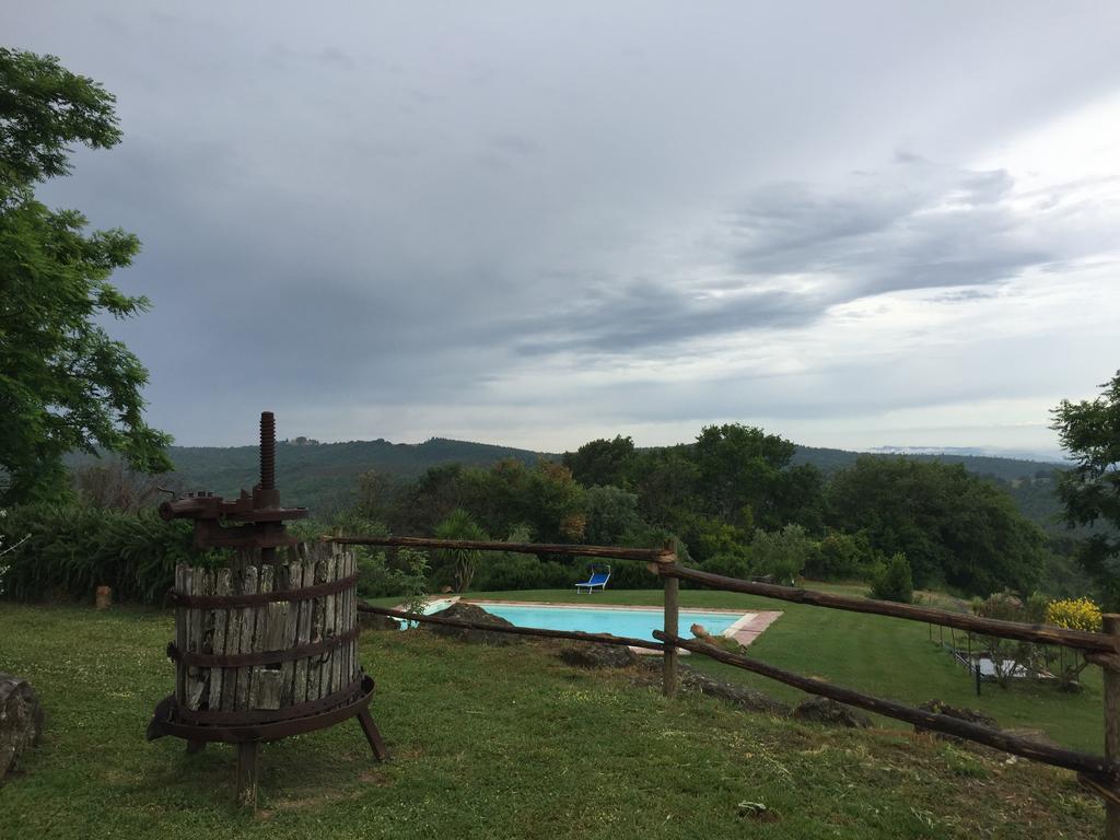 Agriturismo Podere S. Croce ซาตูร์เนีย ภายนอก รูปภาพ