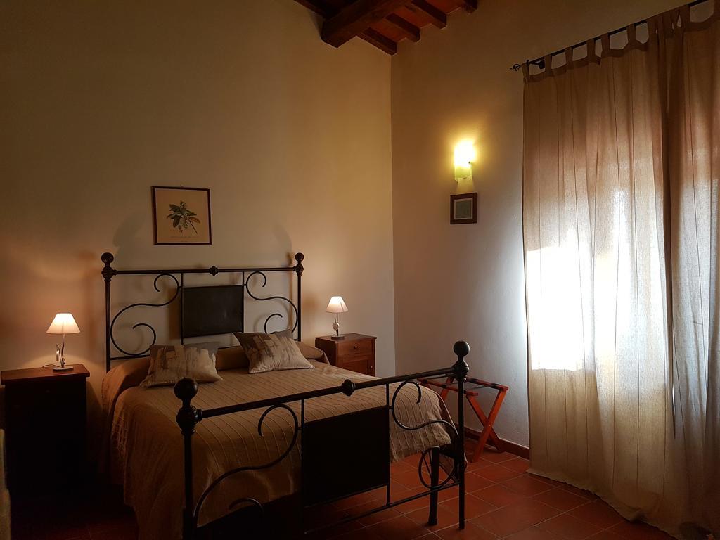 Agriturismo Podere S. Croce ซาตูร์เนีย ภายนอก รูปภาพ